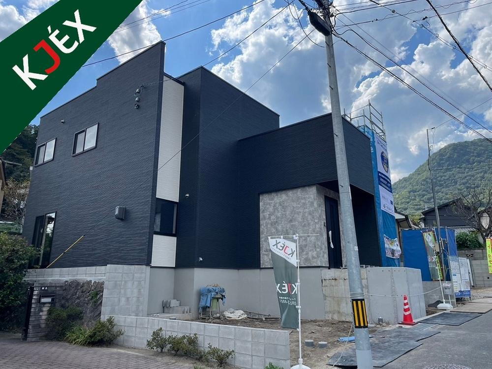 広島県広島市安佐北区亀山南３ 2882万円 4SLDK