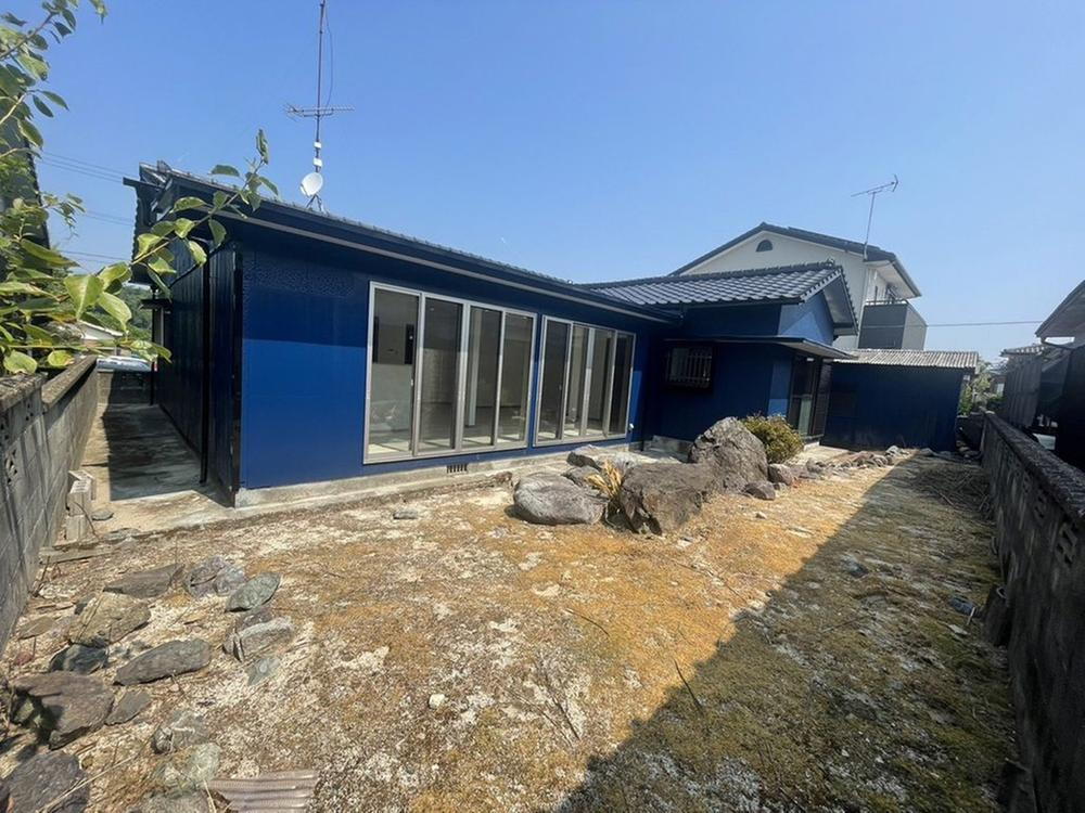 熊本県荒尾市桜山町１ 1398万円