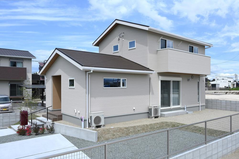 熊本県熊本市東区小山７ 3638万円 4LDK