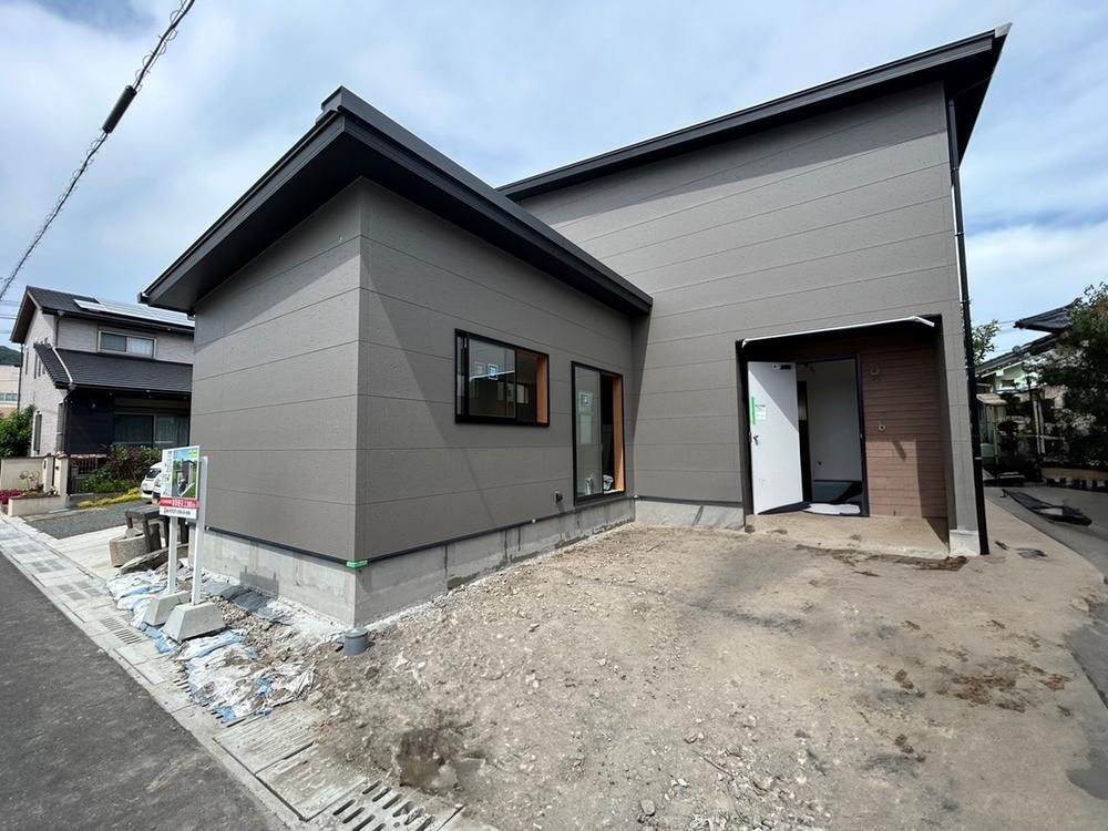 鹿児島県いちき串木野市曙町 2380万円 4LDK