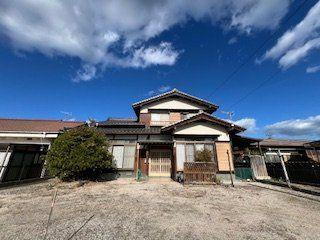 福岡県築上郡築上町大字椎田 880万円