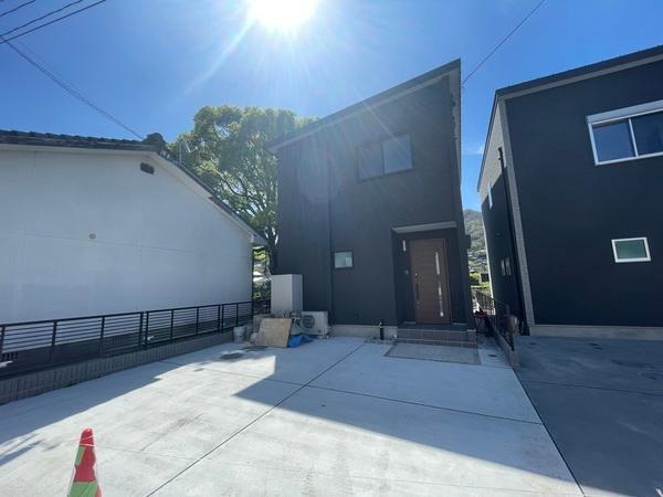 長崎県佐世保市皆瀬町 中古住宅