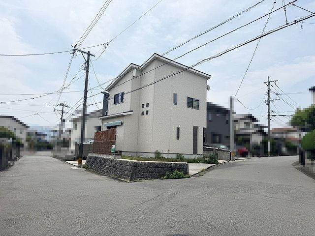 福岡県福岡市西区野方２ 3280万円
