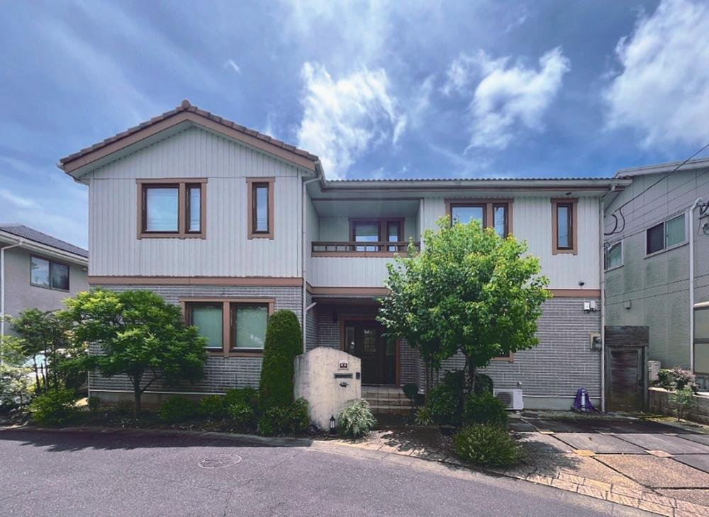 大分県大分市公園通り４ 中古住宅