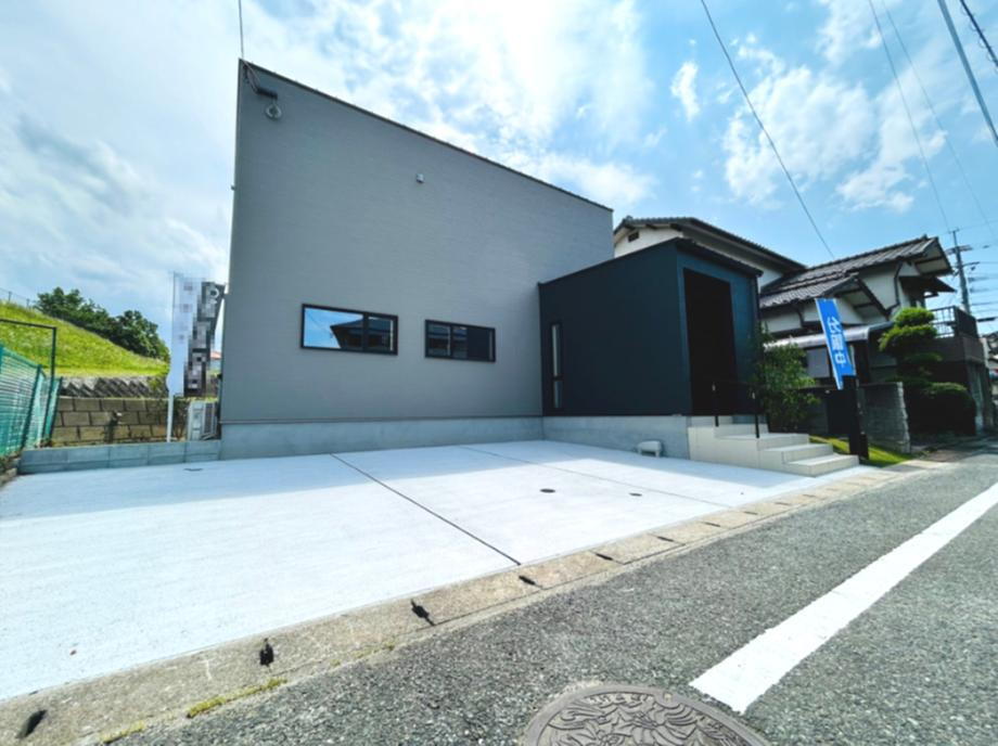 福岡県春日市天神山３ 5350万円 4LDK