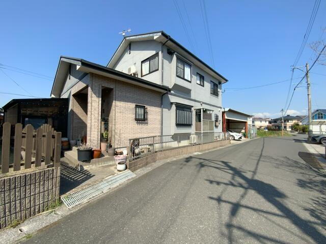福岡県行橋市西泉２ 1390万円