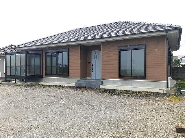 鹿児島県鹿屋市串良町上小原 1800.8万円 4LDK