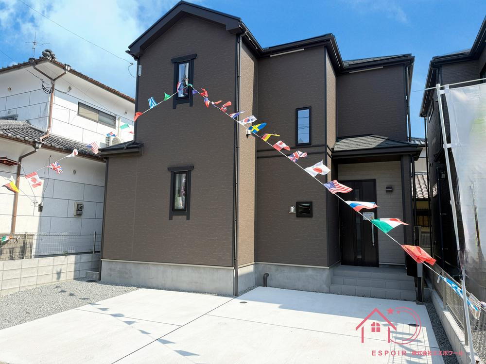 宮崎県宮崎市大字恒久 2590万円 4LDK