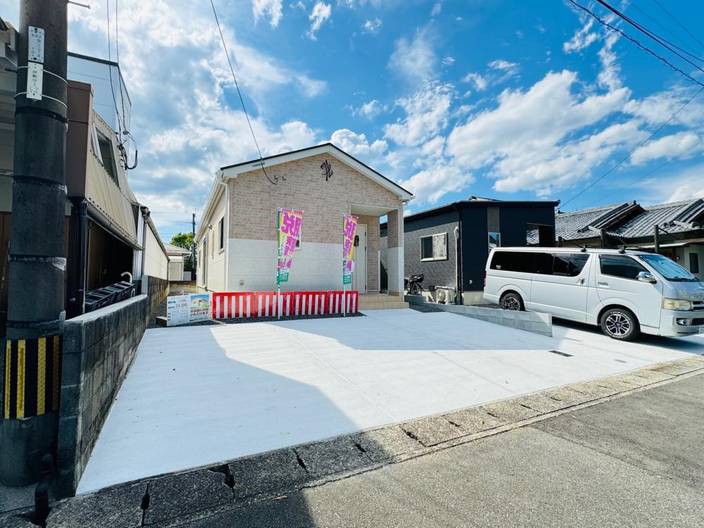 宮崎県日向市平野町１ 1990万円