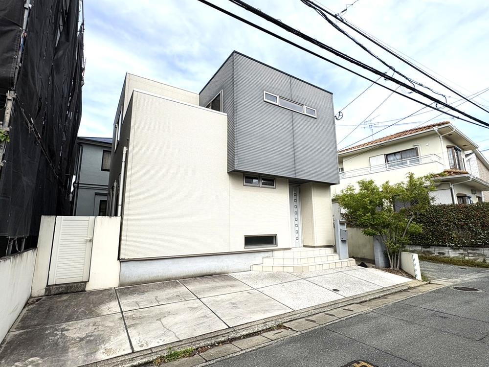 福岡県福岡市早良区飯倉８ 3800万円