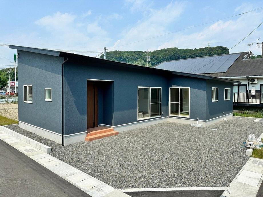 鹿児島県霧島市隼人町姫城 2380万円 4LDK