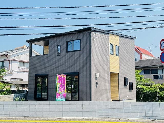宮崎県延岡市西階町１ 3380万円 4LDK