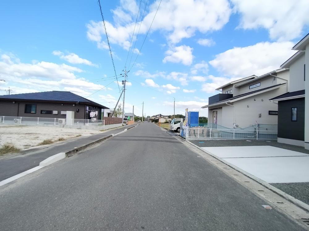 佐賀県小城市小城町畑田 1898万円 4LDK