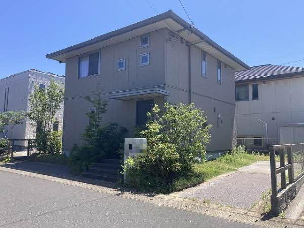 福岡県直方市知古３ 2880万円
