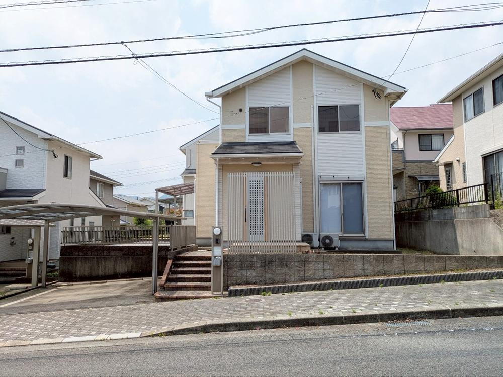 福岡県飯塚市相田 1390万円