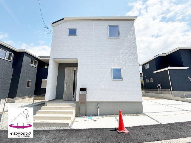 佐賀県鳥栖市萱方町 2798万円 4SLDK