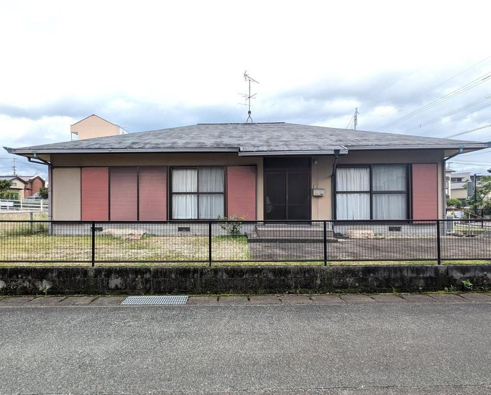 佐賀県神埼市神埼町神埼二丁目 中古住宅