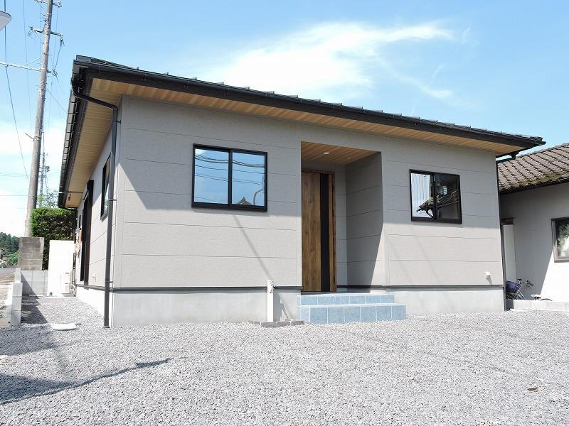 宮崎県小林市細野 2080万円 4LDK