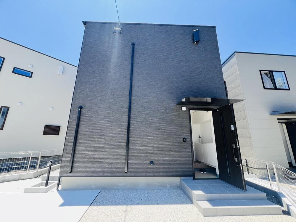 長崎県大村市沖田町 3250万円 4LDK