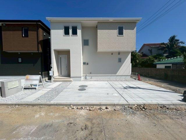沖縄県名護市字久志 2480万円 4LDK