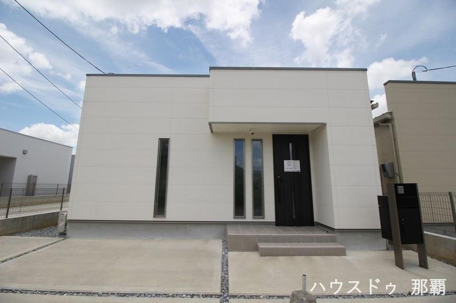 沖縄県名護市字振慶名 3598万円 4LDK