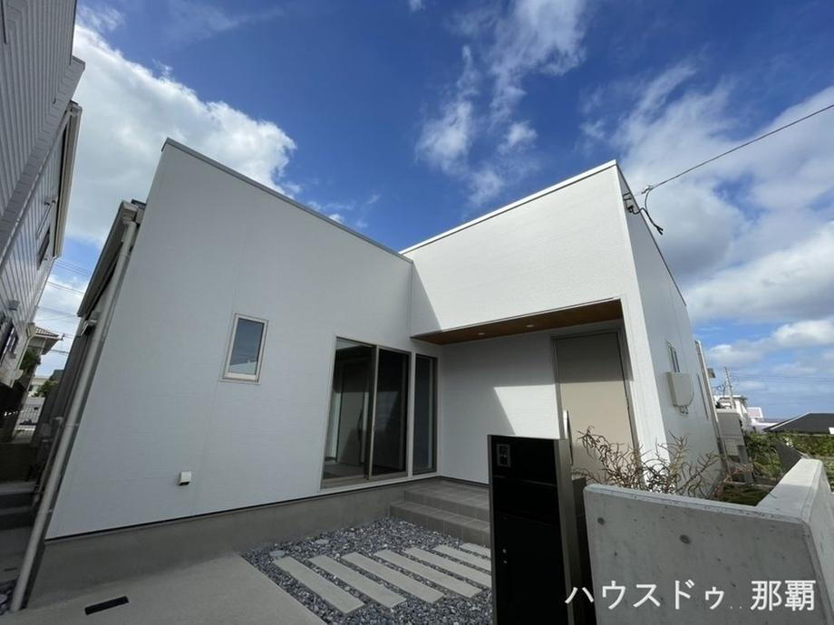 沖縄県中頭郡読谷村字宇座 4798万円 3LDK