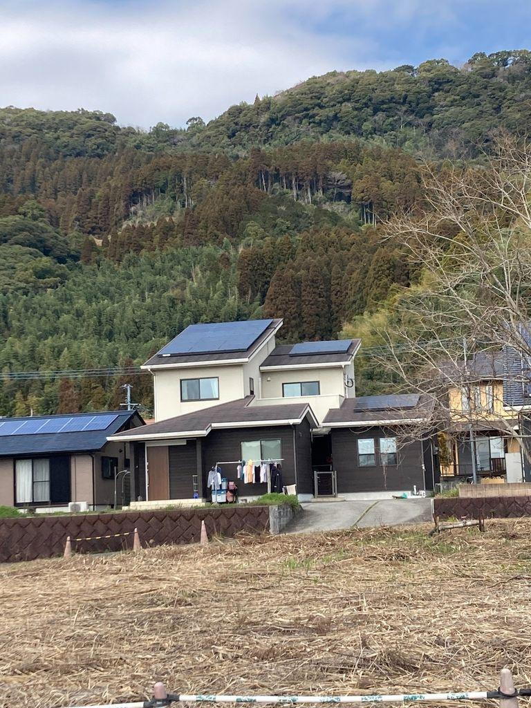 鹿児島県霧島市隼人町内山田 2490万円 3LDK