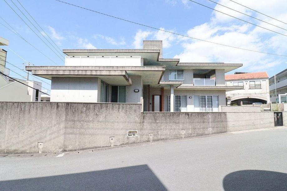 沖縄県島尻郡南風原町字津嘉山 6798万円