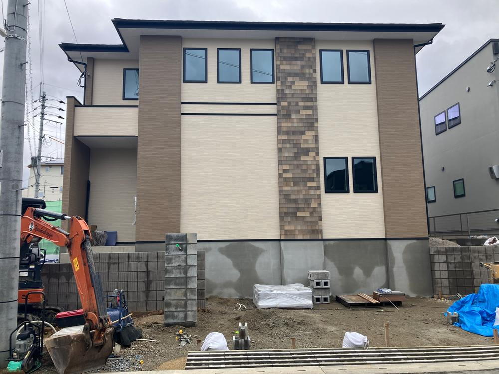 福岡県那珂川市片縄北４ 3898万円 4LDK