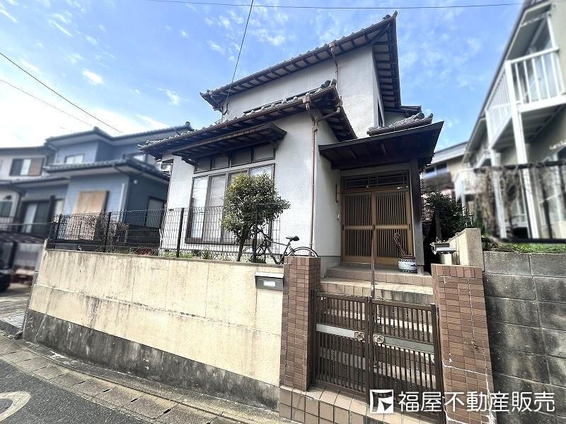 福岡県福岡市東区名島５ 2490万円
