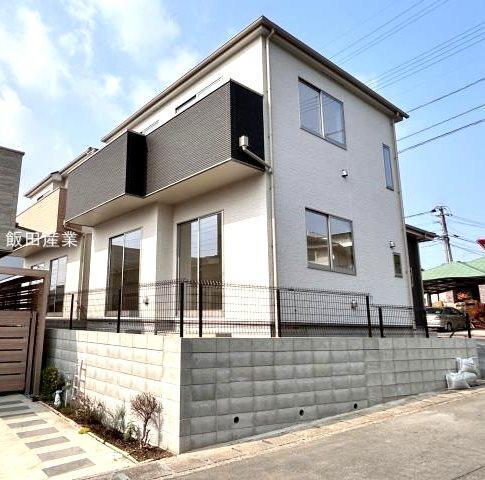 熊本県熊本市東区長嶺東９ 2390万円 4LDK