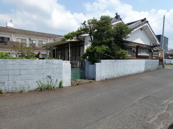 鹿児島県鹿屋市寿５ 700万円