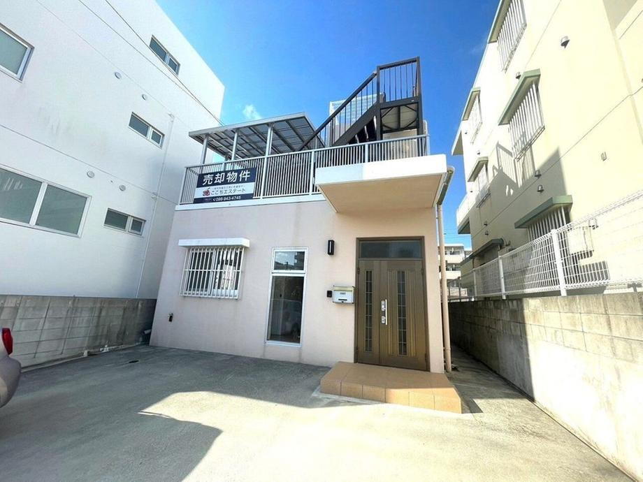 沖縄県浦添市字経塚 中古住宅