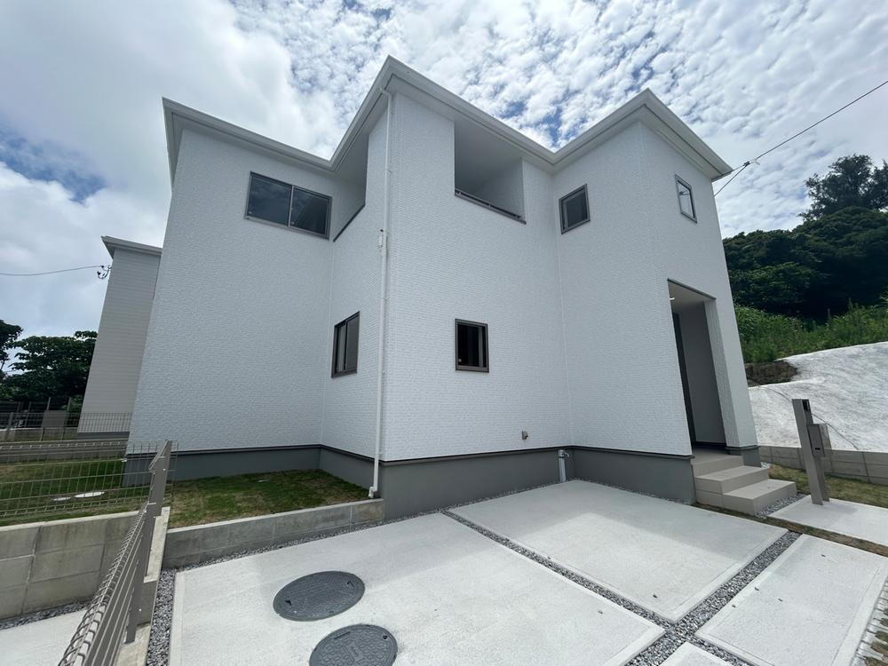 沖縄県南城市知念字久原 2880万円 4LDK