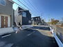 川口市安行吉蔵２２－１期 駐車が苦手な方にも嬉しい、前面6ｍ道路に面した住まい。 