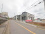 松戸市牧の原１丁目　５期　新築一戸建て　全４９区画 前面道路含む外観