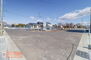 那須塩原市太夫塚５丁目２２－Ｐ１　４号棟 【前面道路】現地完成写真。道幅や駐車など、ご確認ください。