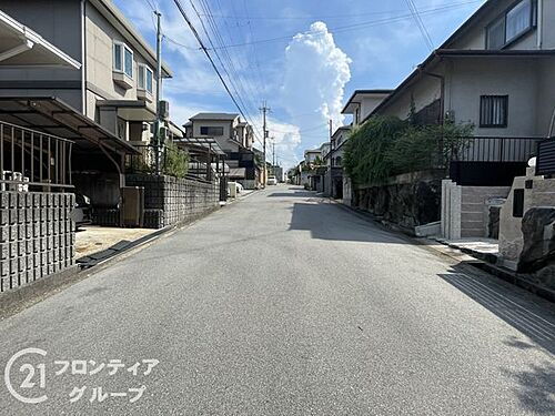 detached 松里園1丁目