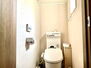 売中古戸建　葵区松富２丁目 ゆったりとした空間のトイレです