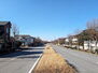 白井市桜台３丁目 【北西側公道25ｍ】開放的な両面道路のお住まいです