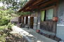 出桁　欅　日本家屋 母屋の外観です。