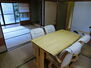 米原市入江中古戸建 襖続きの和室は、襖を開けると広い空間としてお使いいただけます。