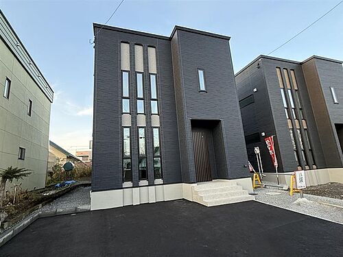 北海道旭川市緑が丘二条１丁目 3380万円 4SLDK