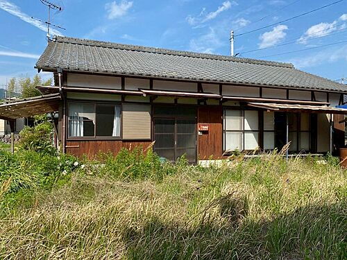 愛媛県北宇和郡松野町大字延野々 270万円
