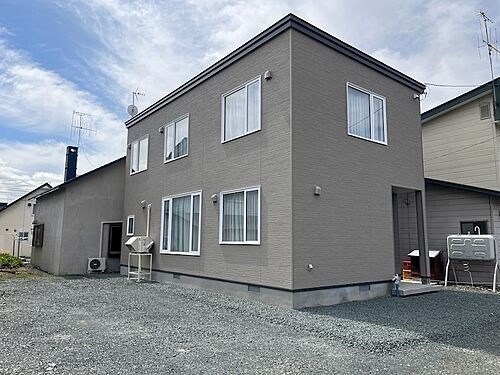 北海道北見市南町１丁目 2480万円 4LDK