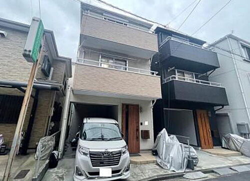 神奈川県横浜市鶴見区朝日町１丁目 3799万円