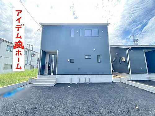 愛知県稲沢市平和町西光坊大門北 1990万円 4LDK