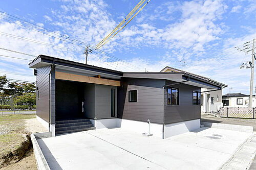 新潟県新潟市西区赤塚 中古住宅
