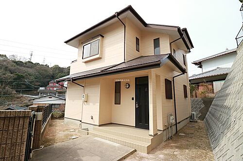 山口県下関市長府松小田中町 1394万円 4LDK