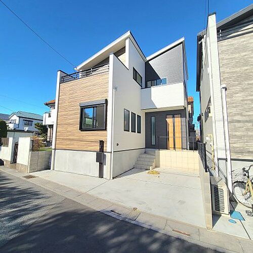埼玉県越谷市大字上間久里 4480万円